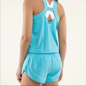 Lululemon Speedy Runsie Romper Size‎ 8 Blue White Athletic Workout